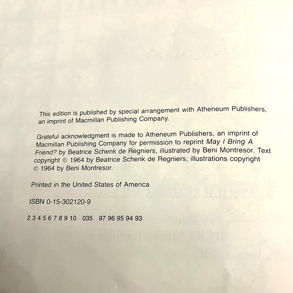 Hardcover 1997 MAY I BRING A FRIEND? Kids Book Beatrice Schenk Caldecott Medal - Picture 4 of 5